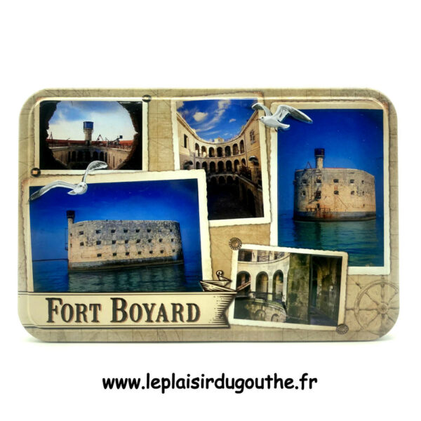 Boîte "Fort Boyard"+ biscuits