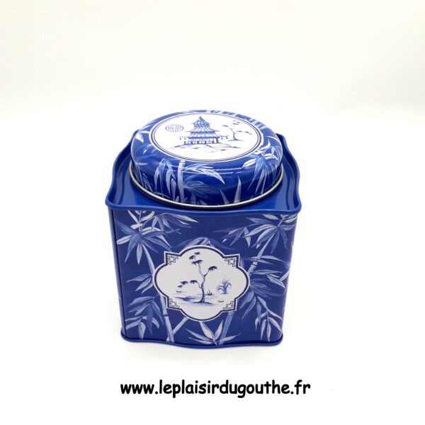 Boite à thé bleue décor japonais
